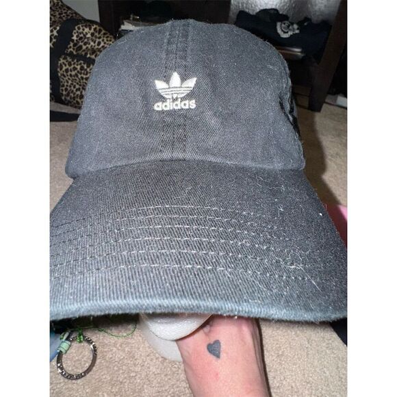 Adidas Originals Unisex Black Relaxed Mini Logo Cap Adjustable - Picture 8 of 11